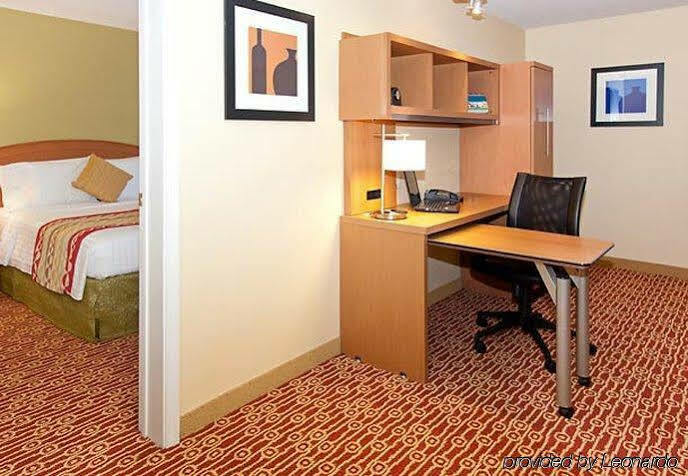 Towneplace By Marriott Ontario Airport Hotel 3*